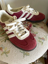 Selling a pair of authentic adidas Samba OG sneakers in the highly coveted "Prel