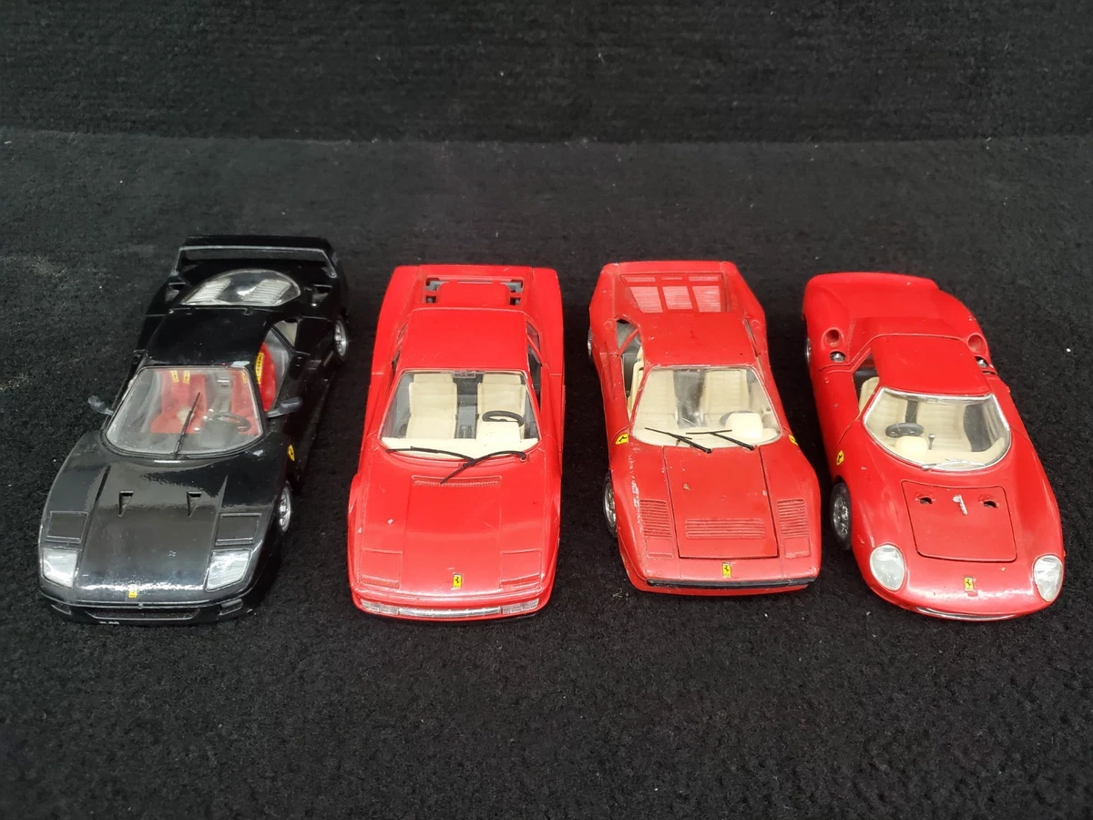Bburago Ferrari 1:24 Vintage Manufacture Diecast Cars, Trucks