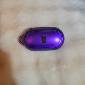 Samsung Galaxy Buds+ BTS Edition Wireless Kopfhörer mit Ladegerät gebraucht JP
