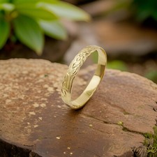 10mm Traditional Round Hawaiian Heirloom Bangle Bracelet