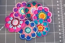 6 handmade cotton thread crochet applique flowers -- 3634