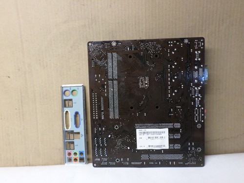 MSI (A55M-P35) AMD MS-7697 Socket FM1 DDR3 Desktop MicroATX Motherboard - Picture 2 of 4