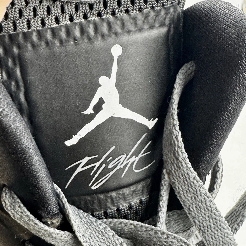 Nike Air Jordan SC-3 Para hombres TALLA 17 Negro Antracita Gris Fresco 629877-015 Excelente Estado Foto 2 de 4