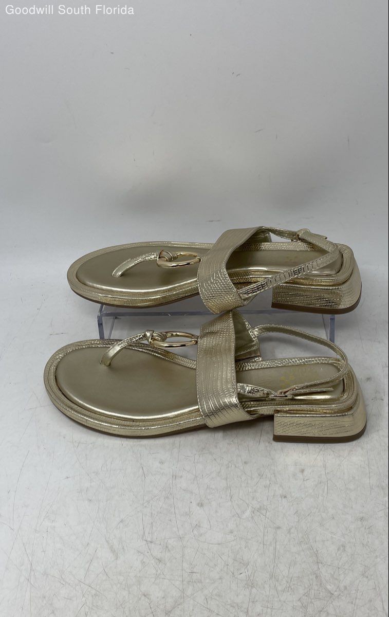 Vince Camuto Womens Runea Gold Open Toe Block Heel Slingback Sandals Size 7M