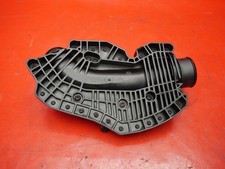 Mercedes W204 W212 C-E Ger&auml;uschd&auml;mpfer Ansaugkanal Luftf&uuml;hrung Rohr A6421401987