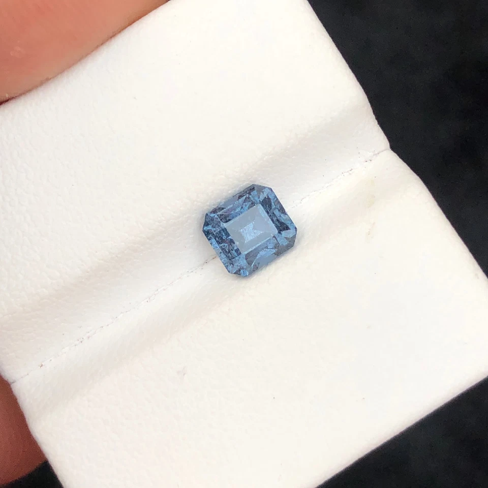 Natural Blue Spinel Loose Gemstone in Emerald Cut- 1.55 Carats - Image 2 of 4