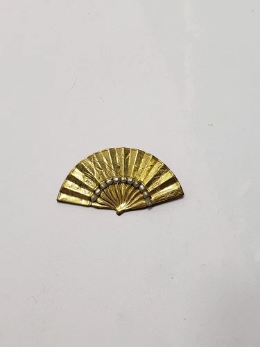 Vintage Miriam Haskell Faux Baroque Pearl Gold Tone Fan Brooch Pin Signed