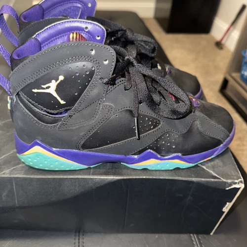Jordan 7 Retro 30th GG "Lola Bunny"