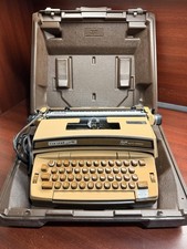 Smith Corona Coronet Super 12 Electric Typewriter w/Case Coronamatic Case thumbnail