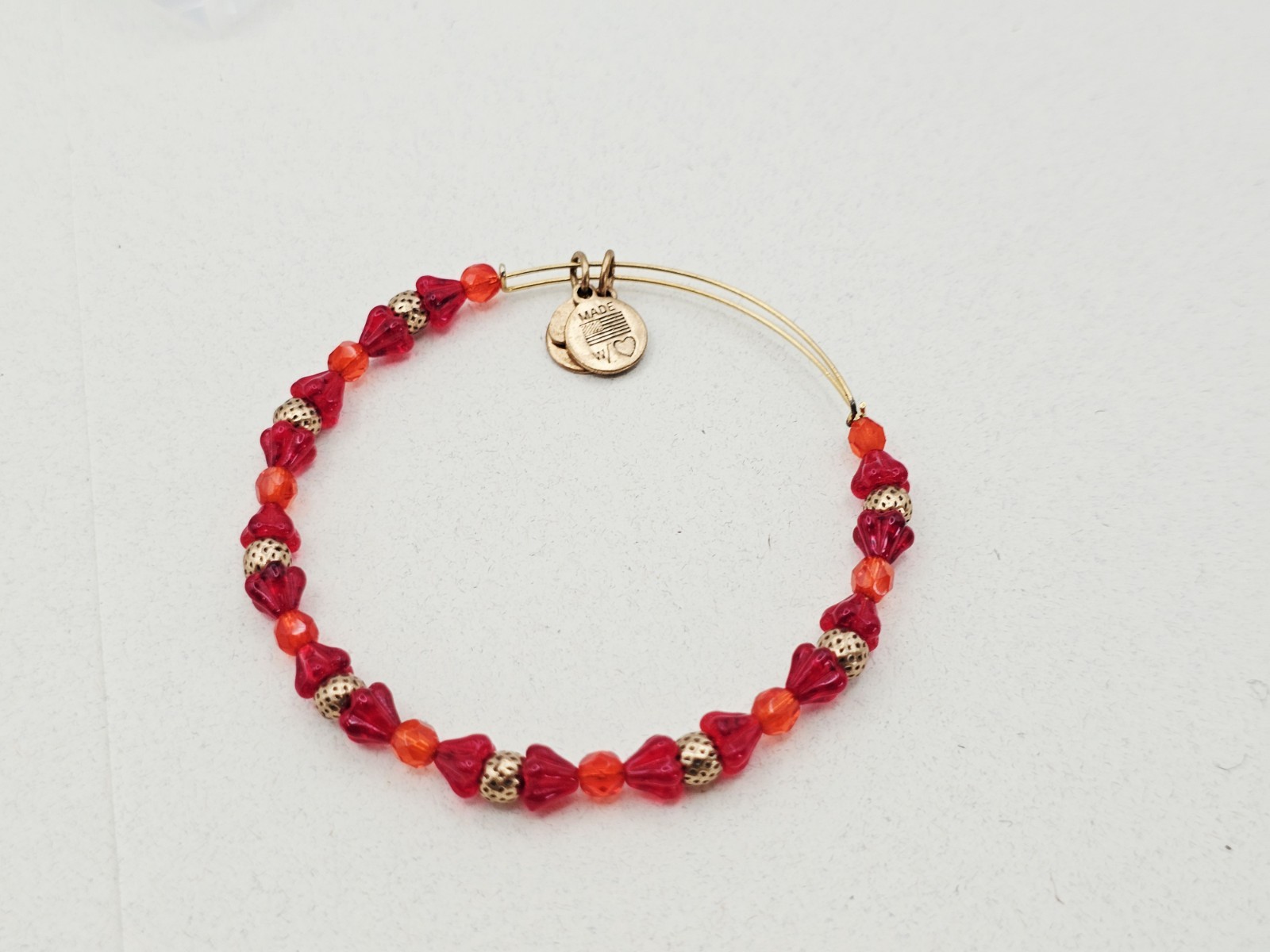 ALEX & ANI 
