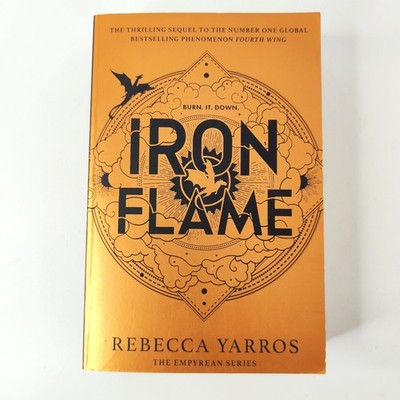 Iron Flame Burn it down  Rebecca Yarros The Empyrean Series Englisch | Zst. GUT