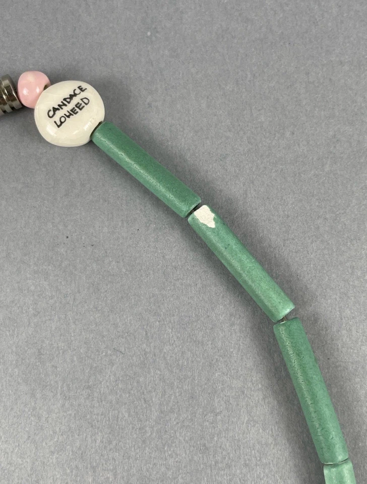 Collar con cuentas de cerámica Rubí Z Candace Loheed Foto 3 de 4