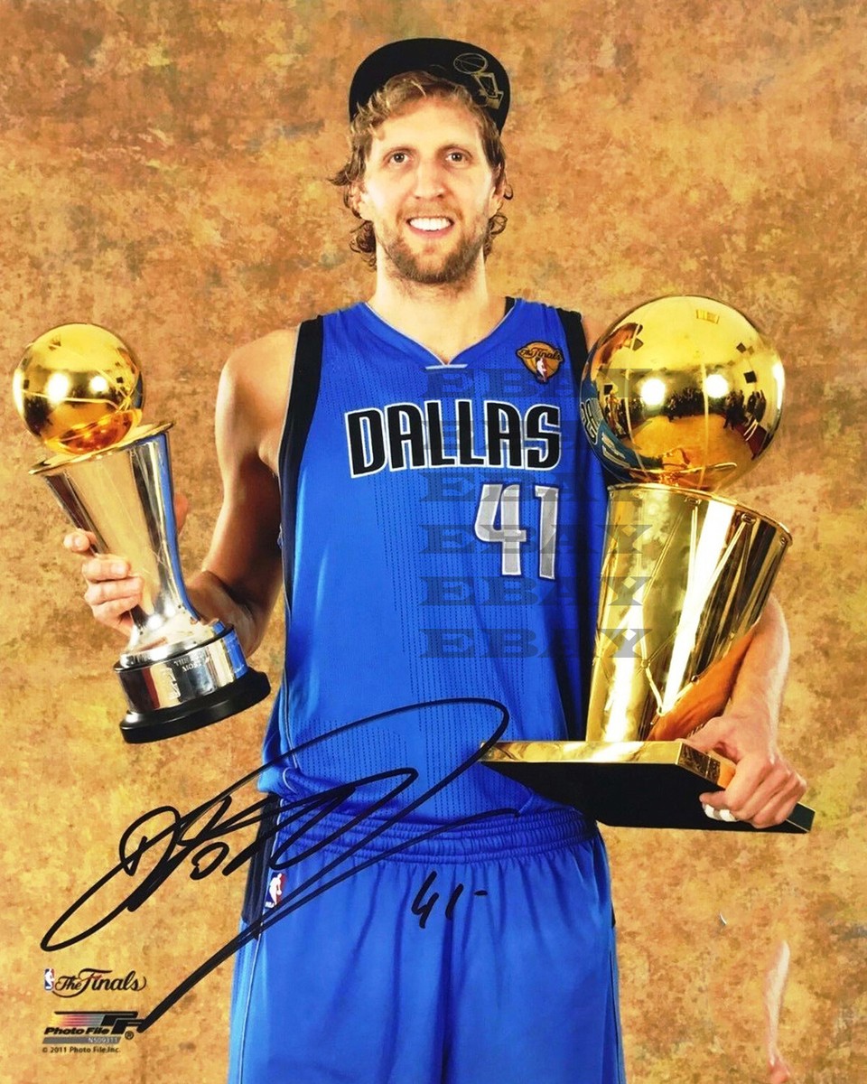 Dirk Nowitzki NBA Dallas Mavericks signed autographed 8x10 Dirk Nowitzki NBA Dallas Mavericks signed autographed 8x10