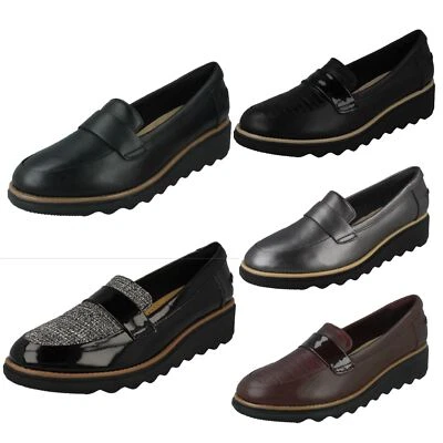 Femmes Clarks 'Sharon Gracie' Cuir Chaussures à Enfiler - Largeur D - Photo 1/4