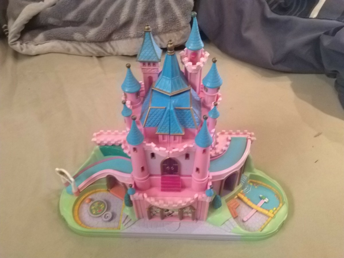 ポーリーポケット　ディズニーマジックキングダム Disney Polly Pocket Pink Magic Kingdom Castle Playset | eBay