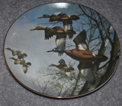 MISTY MORNING FROM DUCKS TAKING FLIGHT COLLECTION COLLECTOR PLATE 