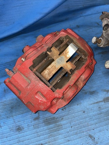 90-96 Nissan 300zx Z32 30mm Front Brake Iron Caliper Set OEM Calipers - Picture 13 of 24