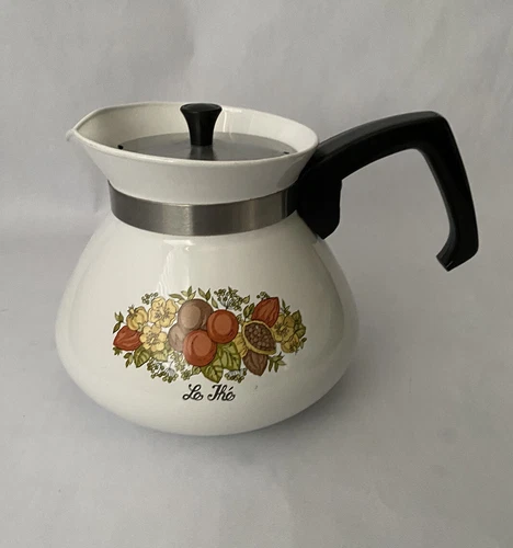 Vintage Corning Ware P-104 Spice Of Life "Le The" 6 Cup Coffee Tea Pot Kettle