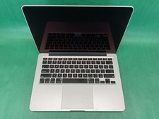 Apple MacBook Pro A1502 - 13 Laptop - POWERS ON - UNTESTED