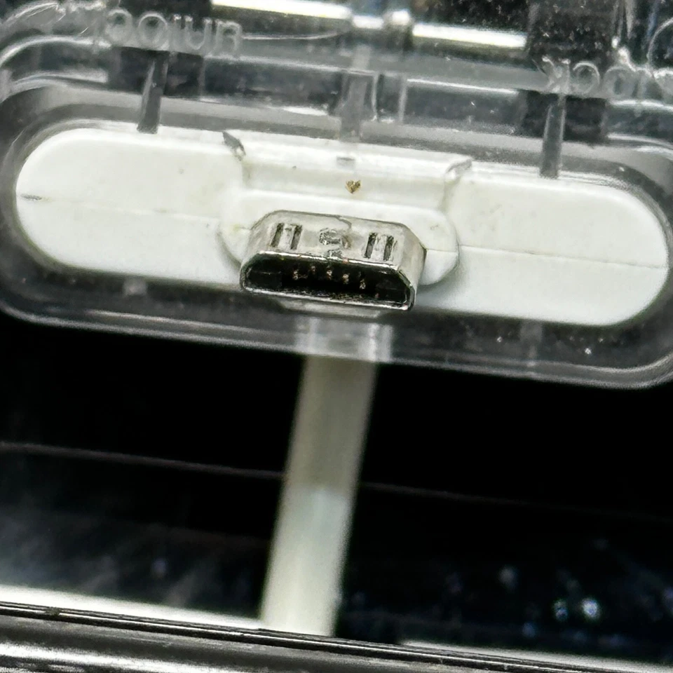 MicroUSB Sync Stand Charging Station Wired Micro Curved Sinjimoru Sync Stand - Image 3 of 4