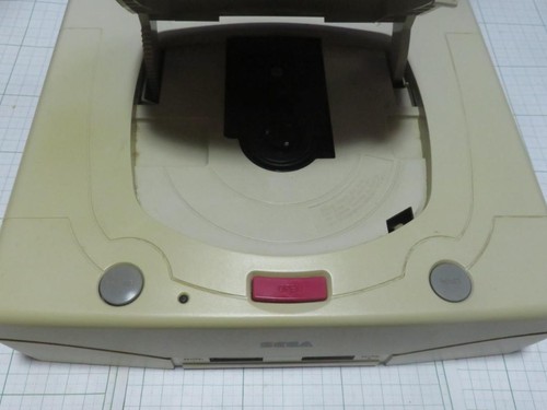 SEGA Saturn HST-3220 White Console – Tested | Choose Console or Full Set - Picture 13 of 15