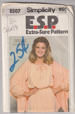 8507 SIMPLICITY c.1978 - Knit Pullover DRESS w SHAWL - Sz 6/8/10