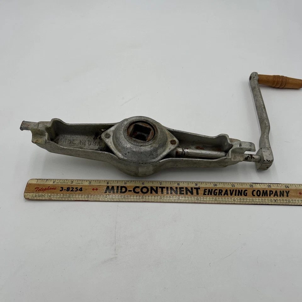 Heladera congeladora vintage White Mountain de 4 cuartos pieza manivela solamente Foto 3 de 4