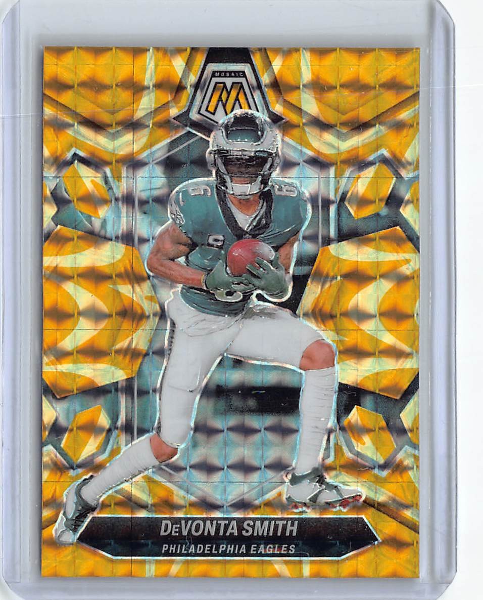 2024 Panini Mosaic #179 DeVonta Smith Mosaic Reactive Yellow