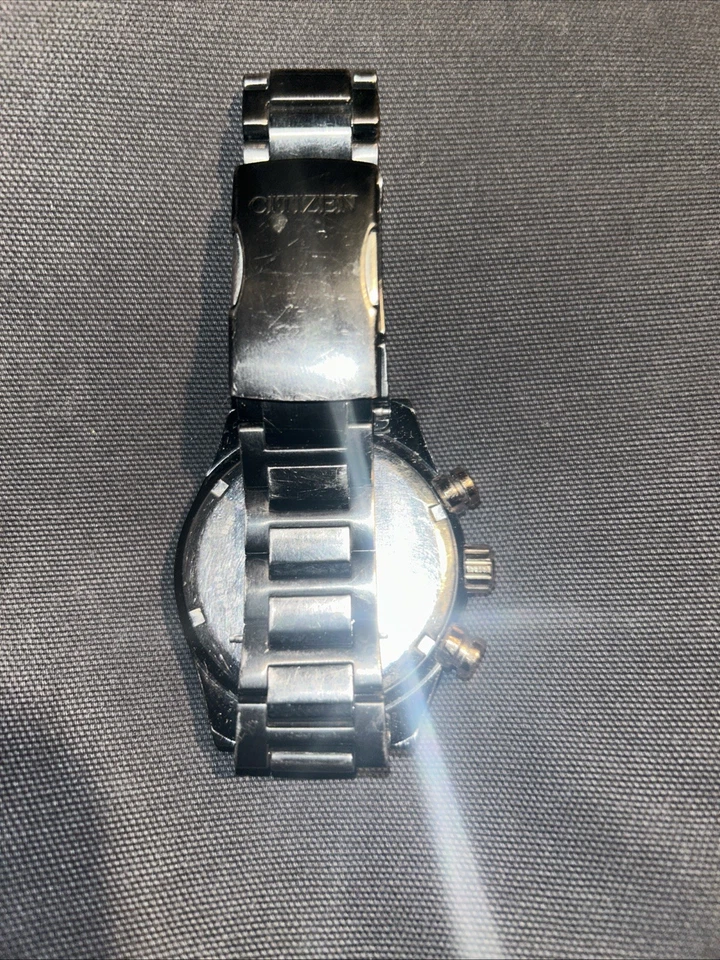 Citizen CA4207-53H 运动灰色表盘灰色 IP 不锈钢计时腕表男士腕表 — 第 3/4 张图片