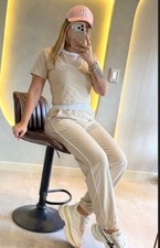 Women s Beige 2-Piece Outfit Set M Solid Crew Neck T-Shirt Elastic Pants