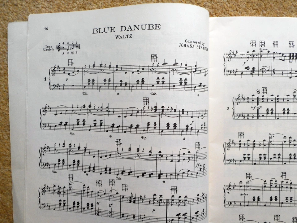 Old Favourite Dances No 1 - Francis & Day: Piano Ukulele 11 Dances 48pgs + Dance - Image 4 of 4