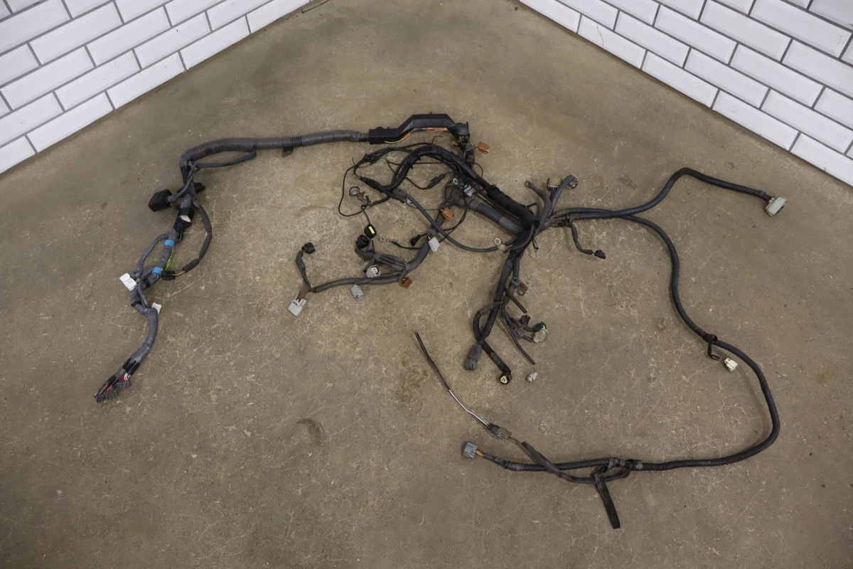 Genuine OEM Wiring Harnesses, Cables & Connectors for Toyota Land