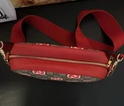 Petit sac à bandoulière GUCCI GG Supreme monogramme imprimé pomme