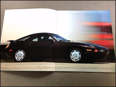 PORSCHE 928 S4 カタログ 1988 Porsche 928 S4 928S4 32-page Original Car Sales Brochure