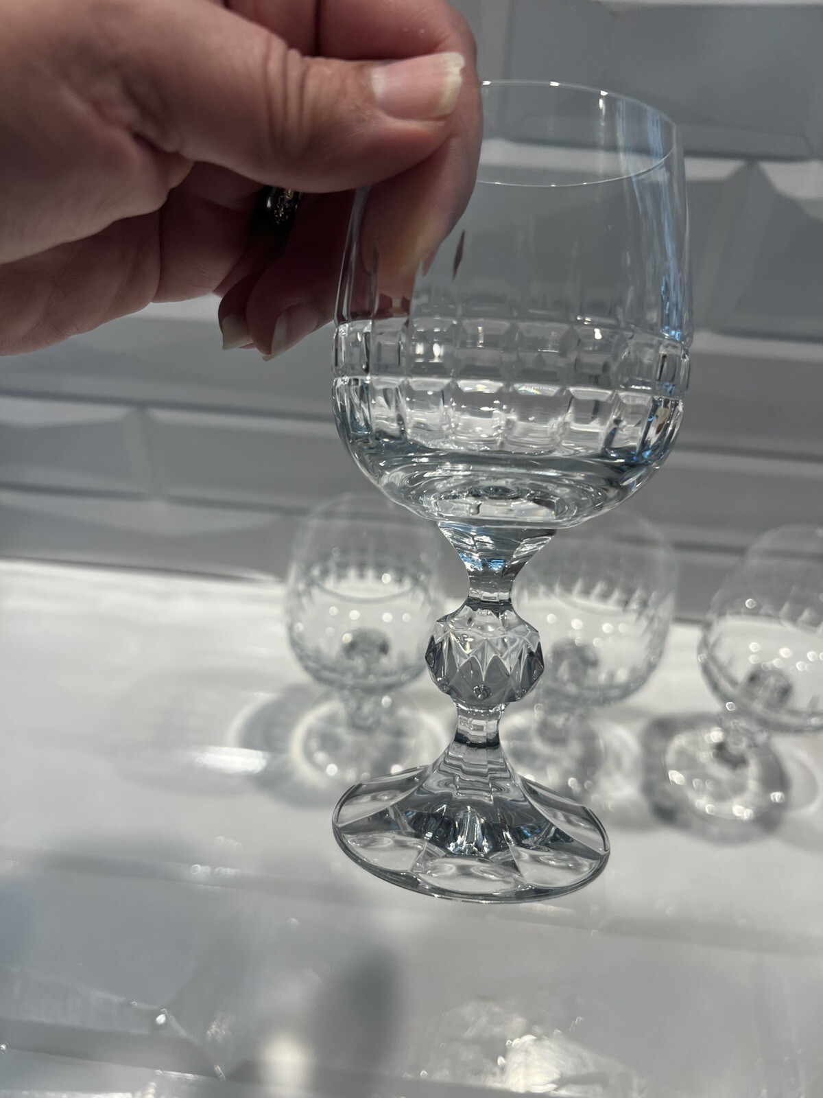 (4) Bohemia Crystal By Crystalex "Belfast" Pattern Wine Glasses Set of 4 Elegant