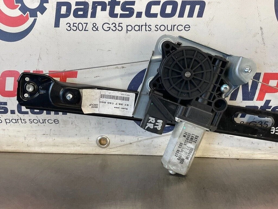 2006 宝马 330i E90 轿车乘客右后窗调节器电机原始设备制造商 12BF1EE — 第 3/4 张图片