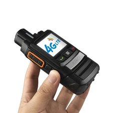 3G/4G Network Radio with PTT Button 1.7 Inch Screen WiFi Hotspot Walkie Talki...