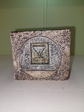 Troika square vase