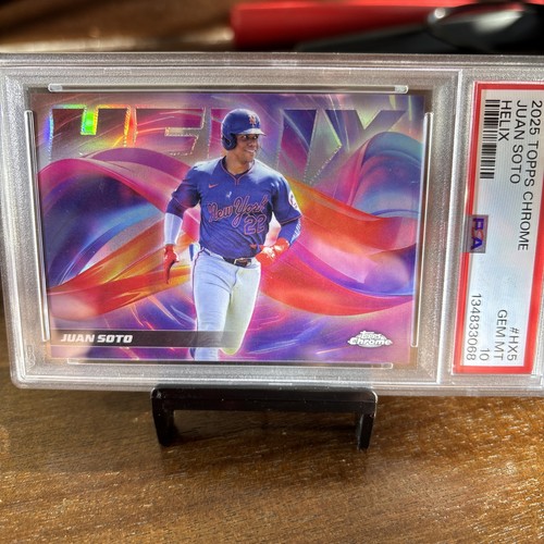 2025 TOPPS CHROME HELIX #HX5 JUAN SOTO PSA 10