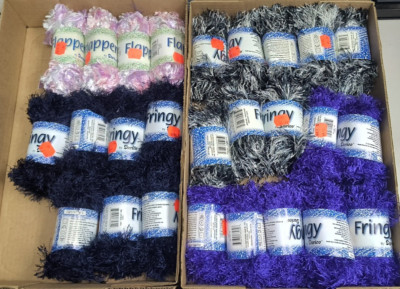 26 Lot Darice Yarn FLAPPER Lollipop x4 FRINGY Navy x7  Iris x7  Black Silver x8