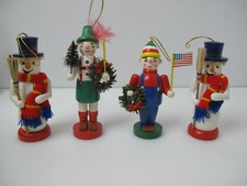 Set of 4 Signature Gifts of Christmas wood Ornaments  940028