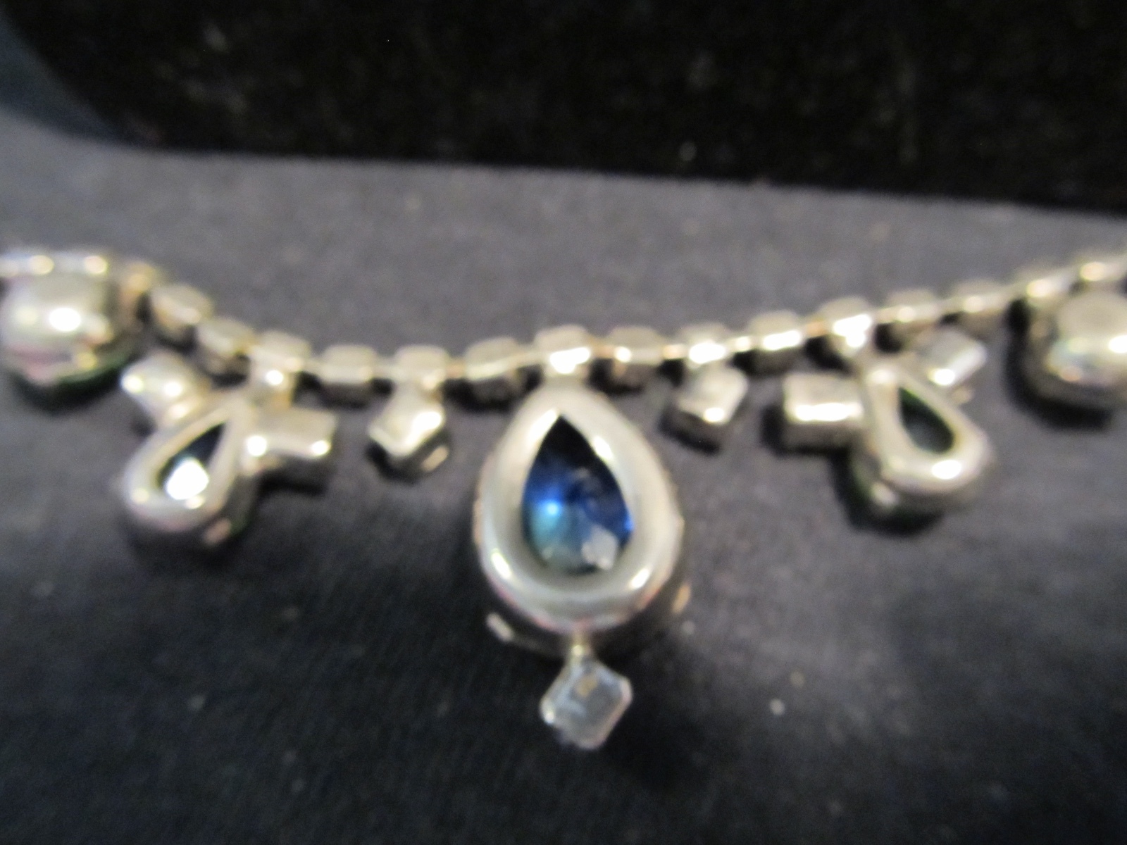 Blue Rhinestones Highlight Blue Green Pear & Circle Stones On This 14" Choker