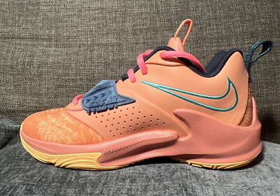 Nike Zoom Freak 3 Shoes Stay Freaky Crimson Bliss DO5966-600 4Y