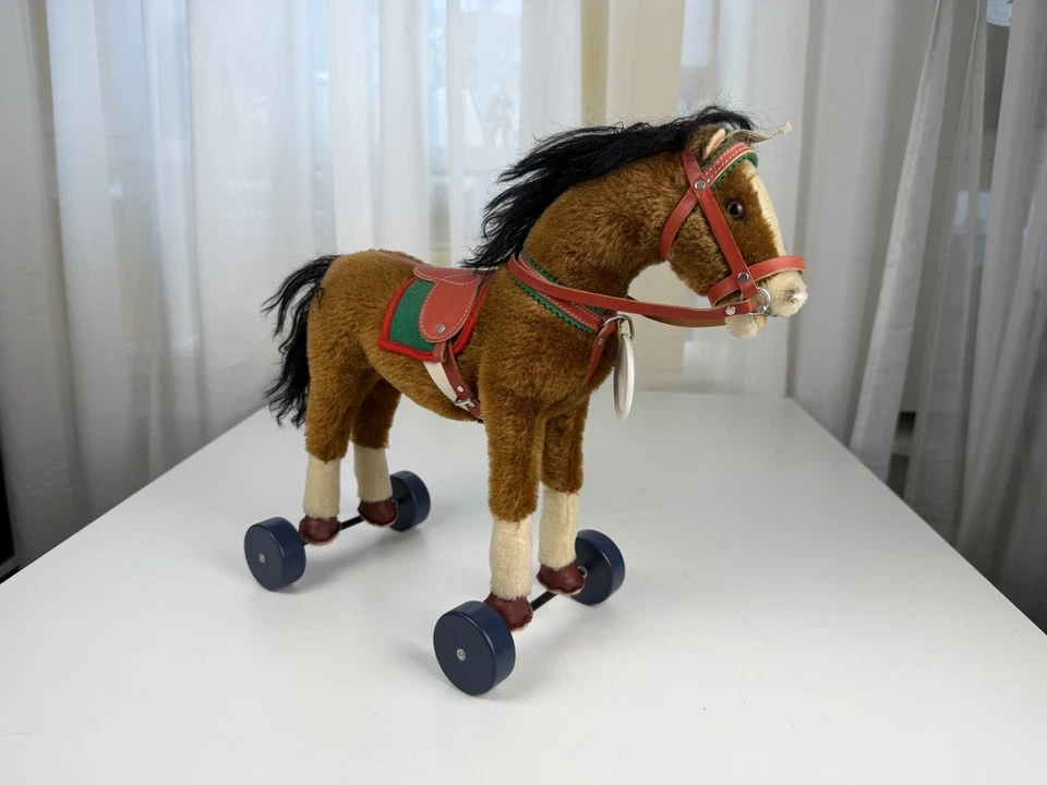 Steiff Tier 420146 Pferd auf Rädern 32 x 32 cm. Top Zustand   - Bild 3 von 3