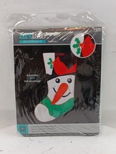 Artiste Christmas Felt Stocking Kit Snowman Red Cardinal Holly Needle Art