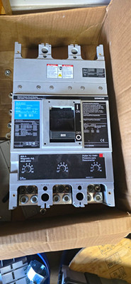 Siemens Sentron 800A Circuit Breaker   MXD63B800