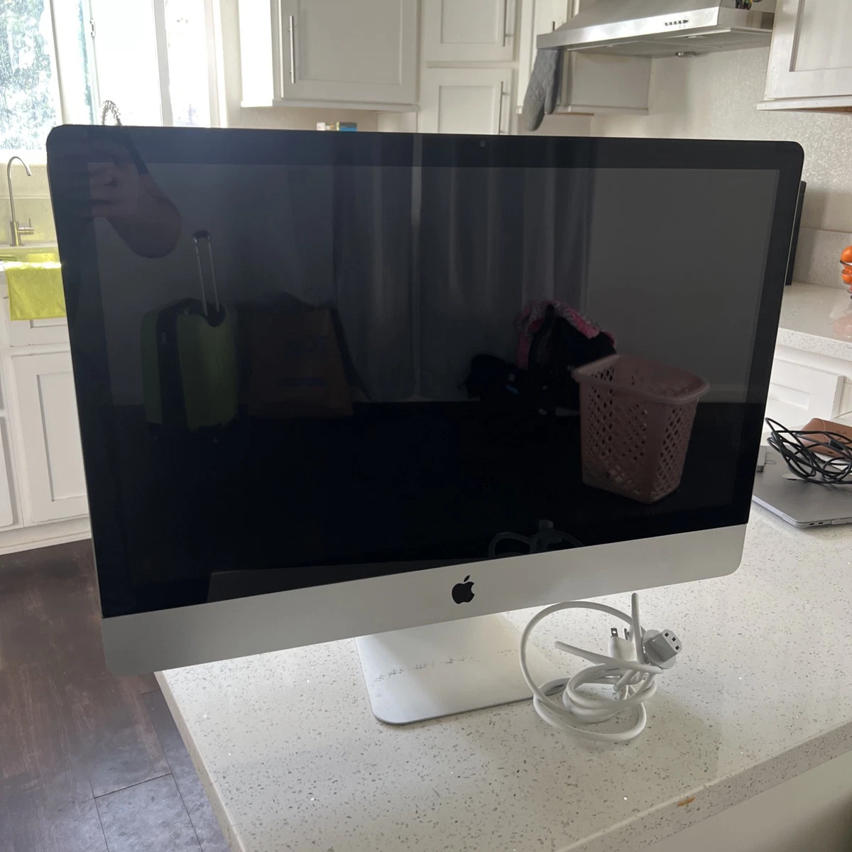 Apple iMac 16 GB RAM 2010 Apple Desktops & All-In-One Computers