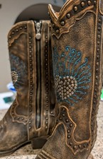 DAN POST Womens leather, Zip, Bluebird Studde...