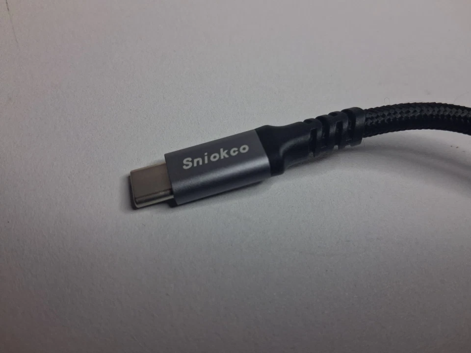 USB C to HDMI Adapter   4K UHD Video - Image 2 of 4