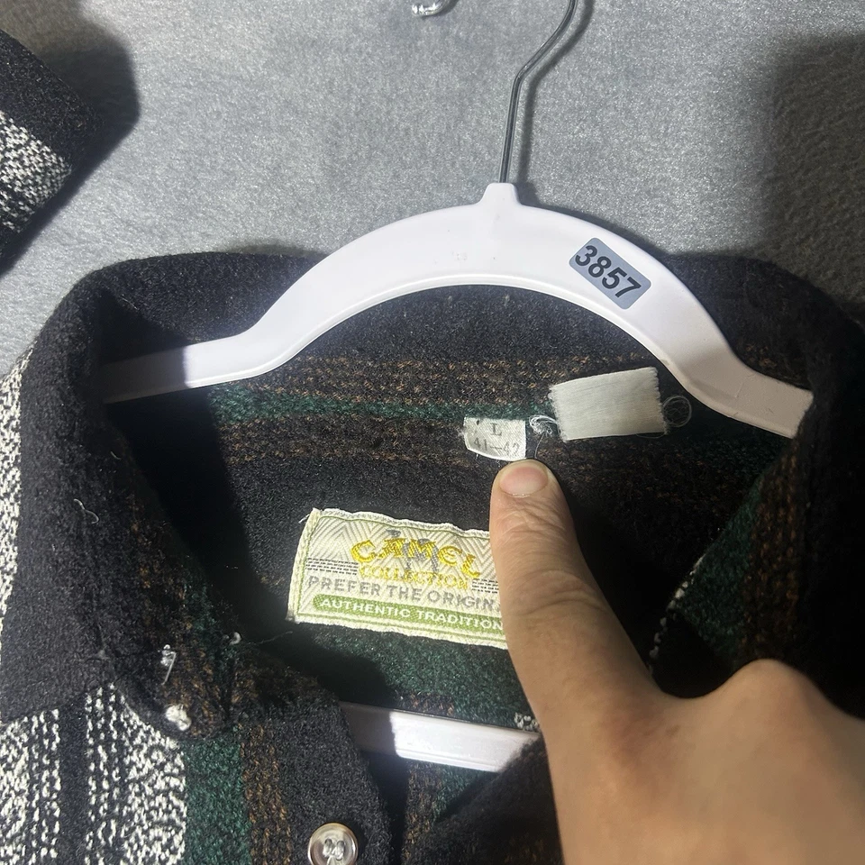 Vintage Camel Collection Button Up Shirt Men’s Size L Black Striped Untucked Fit - Image 2 of 4